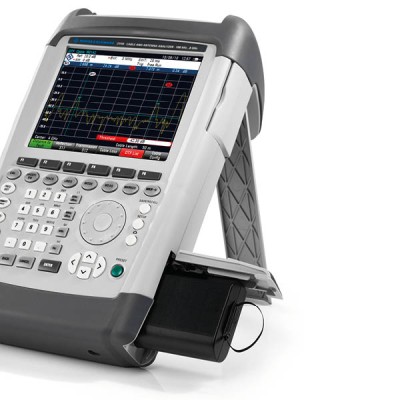 ZNH4 — Analyseur de réseau portable 4 GHz | Rohde & Schwarz