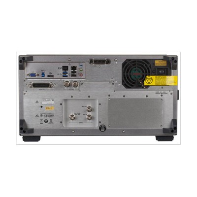 E5063A — Analyseur de réseau, 100 KHz - 18 GHz