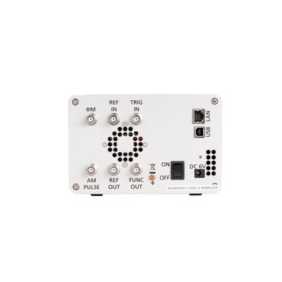 AP5002A-/512 — Générateur de signaux µW, de 9 KHz à 12 GHz