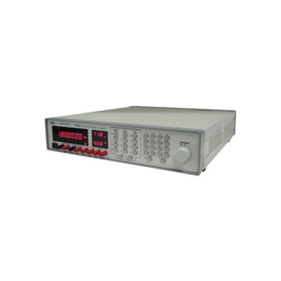 5300 — Simulateur et calibrateur programmable de
