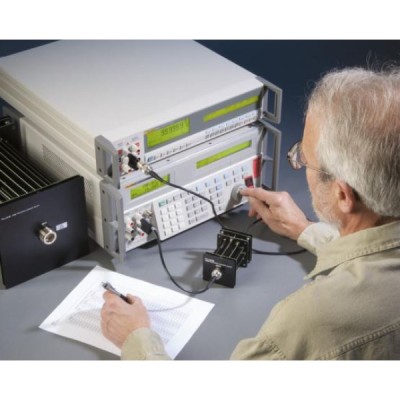 A40B — Shunts électriques de précision à faible inductance